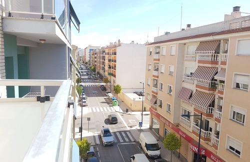 Vinaros Apartment | PICASSO AZAHAR Vinaròs Apartment with Free Wifi and Air Conditioning. New!
