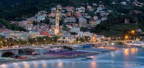 Moneglia Apartment | Piccolo attico sul mare