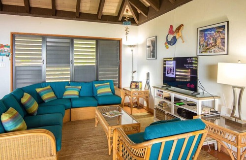 Spanish Town Villa | Piccolo Del Sole in Mahoe Bay by Personal Villas - Overlooking the Sea