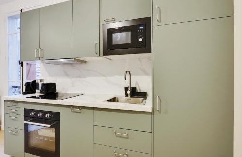 Bercy Apartment | Pick A Flat's Apartment in Reuilly-Diderot - Rue de Reuilly