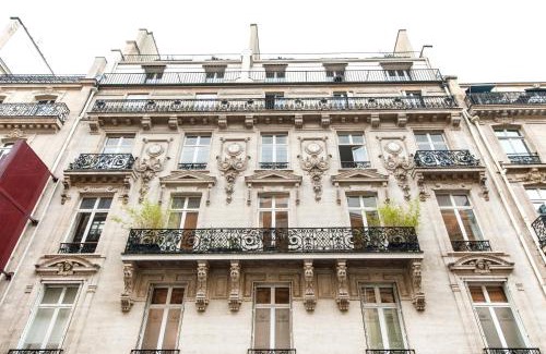 Champs-Elysees Apartment | Pick A Flat's Champs Elysees Apartments - Rue Lincoln