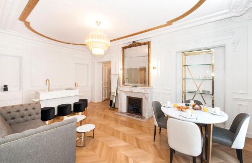 Champs-Elysees Apartment | Pick A Flat's Champs Elysees Apartments - Rue Lincoln
