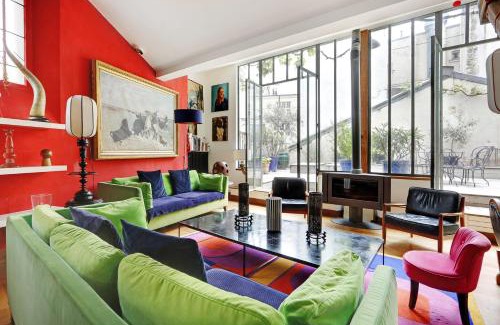 Notre-Dame-des-Champs Apartment | Pick A Flat's Townhouse in Montparnasse - Boulevard du Montparnasse