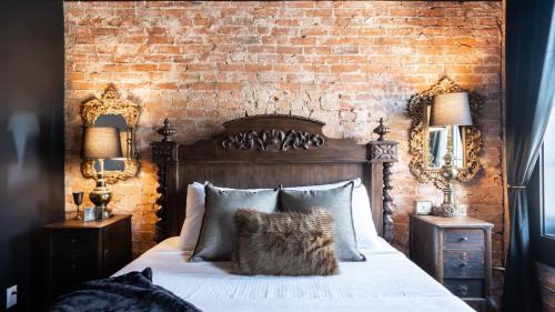 Covington Apartment | Pickle Factory Eight Unforgettable Rooms Sleeps 16