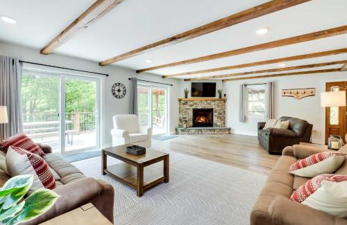 Potts Grove House | Pickleball Court and Fire Pit Milton Cabin!