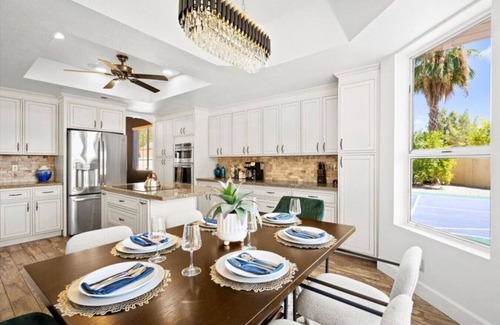 Mesa House | Pickleball, Heated Pool, Spa, Arcade, Pool Table
