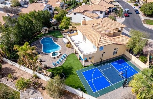 Mesa House | Pickleball, Heated Pool, Spa, Arcade, Pool Table