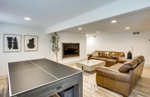 Kemp House | PickleballandSport Court Spacious Kemp Home!