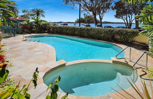 Maroochydore Apartment | PICNIC7- PICTURE PERFECT PICNIC POINT