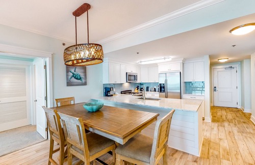 Fort Walton Beach Condo | Picture-Perfect Gulf-Front Condo On Okaloosa Island Playground, 2 Hot Tubs