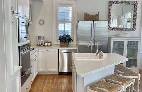Sunnyside House | Picture Perfect - Steps to Beach – Designer Attention to Detail – Carillon Beach
