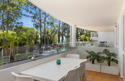 Noosa Heads Apartment | Picture Point 4 - 500m to Hastings St & Noosa Beach