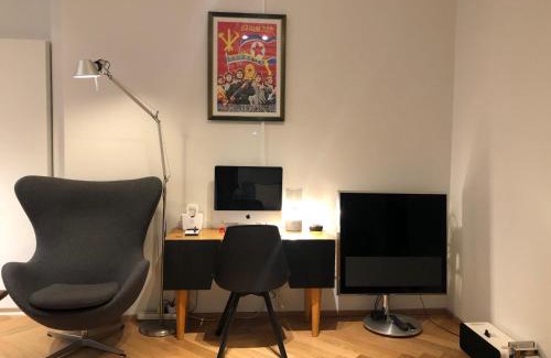 Ullanlinna Apartment | Picturesque Area in Helsinki Center Apartment
