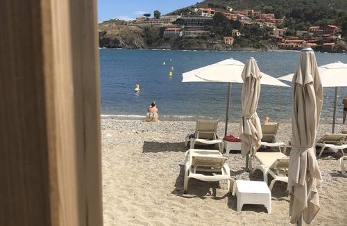 Collioure Apartment | Picturesque & Charming 3 min for a morning swim