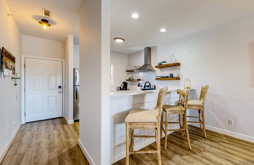 Villages of Five Points Condo | Picturesque Condo w/stunning balcony views, shared pool, dog friendly