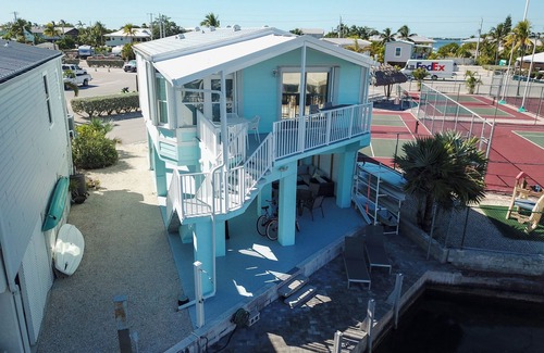 Cutthroat Harbor Estates House | Piece Of Eight - Venture Out 279