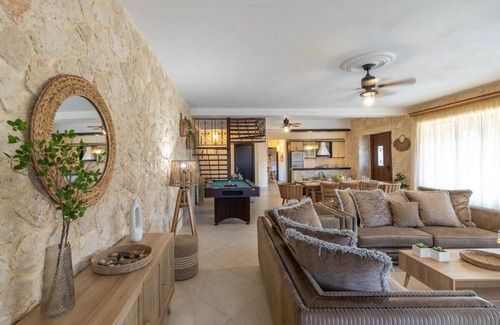 Agios Eleftherios Villa | Piedra Villa 4 bedroom luxury villa with private pool