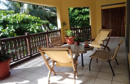Anse Royale Apartment | Pieds Dans L’Eau Holiday Apartments