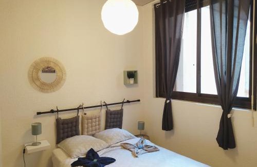 Neuvecelle Apartment | Pieds dans l'eau - Lac Léman - 2 min Evian - Spacieux