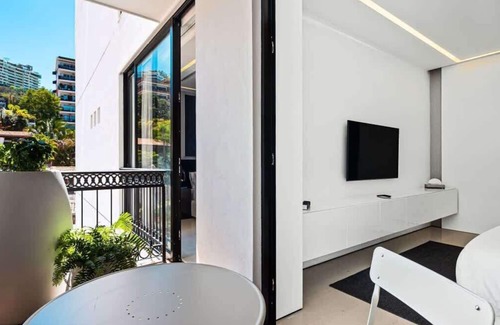 Romantic Zone Condo | PIER 57 - 410 | 2BR Luxury Condo in Romantic Zone