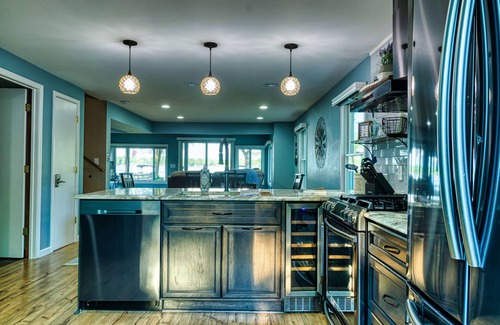 Portage House | "Pier"adise on Long Lake - Lakefront Home