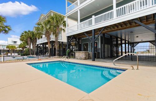 Garden City House | Pier Pressure