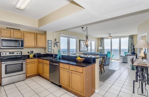 Navarre Beach Apartment | Pier Serenity: Newly Renovated! Sleeps 8! Heated Pool and Hot Tub!