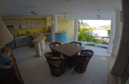 La Noria Bed & Breakfast | Pier Villa
