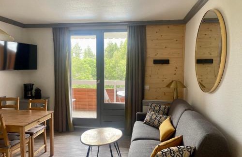 Bergers Apartment | Pierre et Vacances Les Bergers - Piscine Sauna
