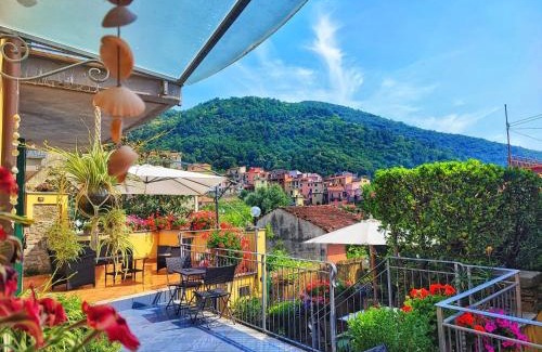 La Spezia House | Pietra Di Mare