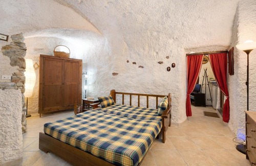 Vezzi Portio Apartment | Pietra Romantica