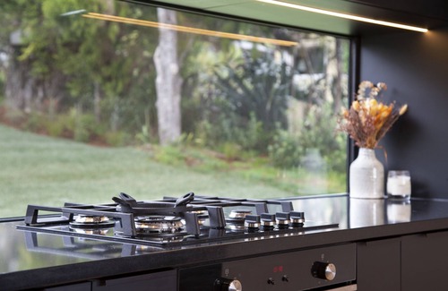 New Lynn House | Piha House with Breathtaking Views