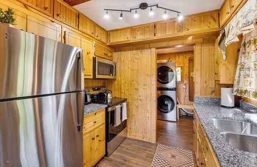 Divide Cottage | Pike National Forest Access: Secluded Divide Cabin
