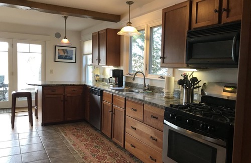 Bristol House | Pikes Point on Newfound Lake