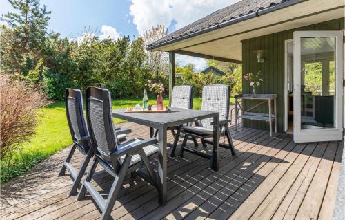 Listed House | Pila