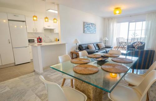 San Pedro de Alcantara Apartment | Pilar Apartment - First Beach Line