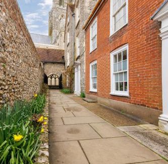Chichester Apartment | Pilgrims Rest