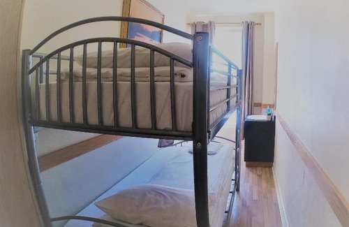 City Centre Dublin House | Pillar Guesthouse B&B