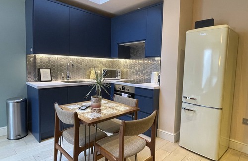 Harringay Apartment | Pillow Menu! 1 Bed Garden Flat Finsbury Park