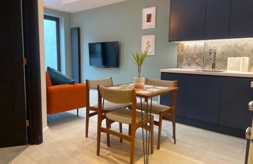 Harringay Apartment | Pillow Menu! 1 Bed Garden Flat Finsbury Park