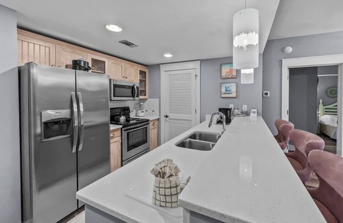 Baytowne Wharf Condo | Pilot House 221 in Baytowne Wharf at Sandestin