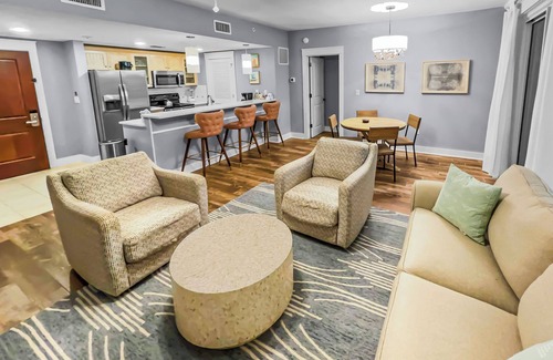 Baytowne Wharf Condo | Pilot House 221 in Baytowne Wharf at Sandestin