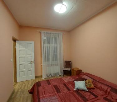 Kandava Apartment | Pils ielas apartamenti
