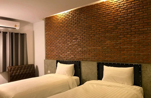 Phetchaburi Hotel | Pimchanok Resort