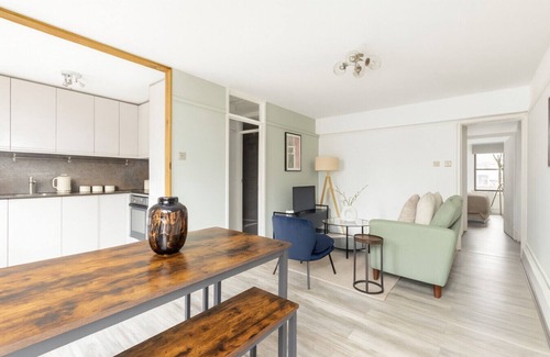 Warwick Apartment | Pimlico Flat near Victoria Station