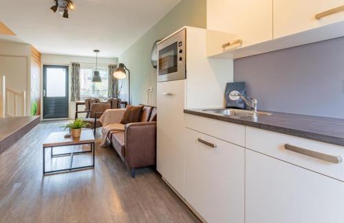 Hulshorst House | Pimpelmees