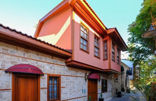Kaleici Hotel | Pina Hotel Oldtown