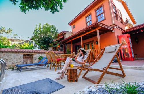 Kaleici Hotel | Pina Hotel Oldtown