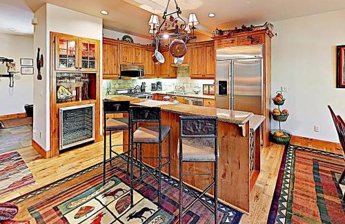 Sunriver House | Pine Cottage