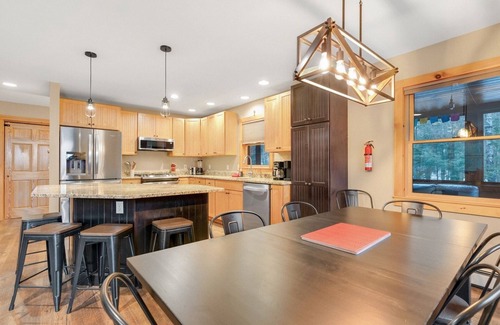 Bethel House | Pine Haven Hideaway | 4 Bed, 2.5 Bath